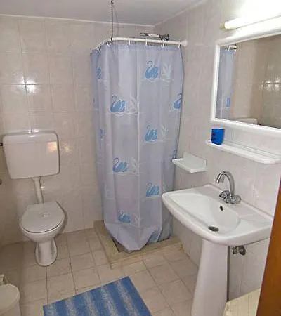 Villa Great Villa Mika Sleeps 8 Short Walk To Beach *